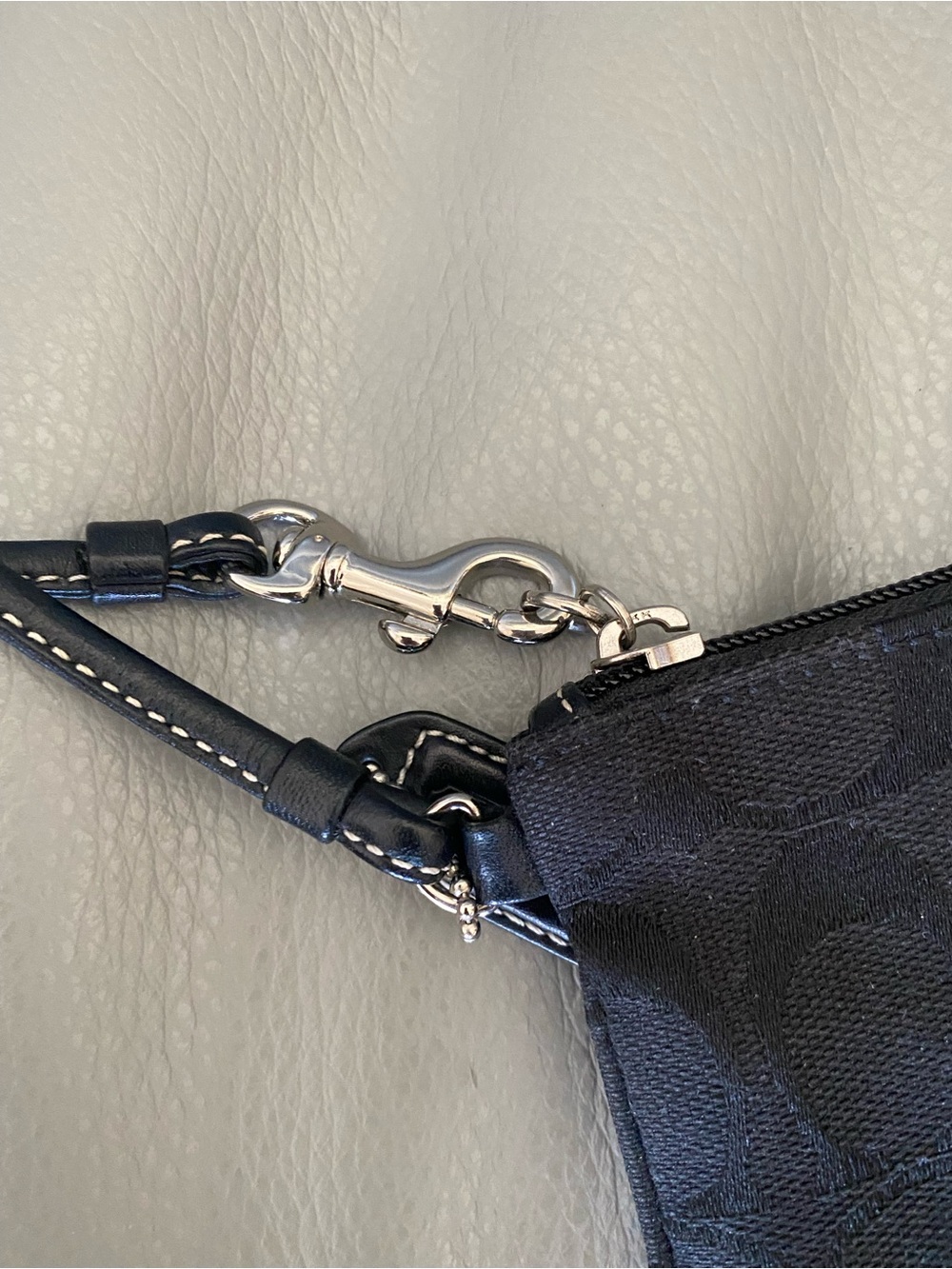 Coach Black Signature Wristlet - Picture 6 of 7